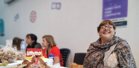 Emprendedores sociales ofrecieron sus productos en un Mercado Navideño