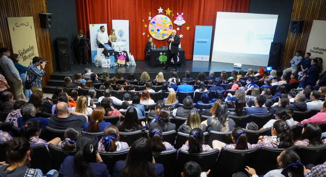 Cierre de ciclo y entrega de distinciones del concurso sobre los Comedores Escolares