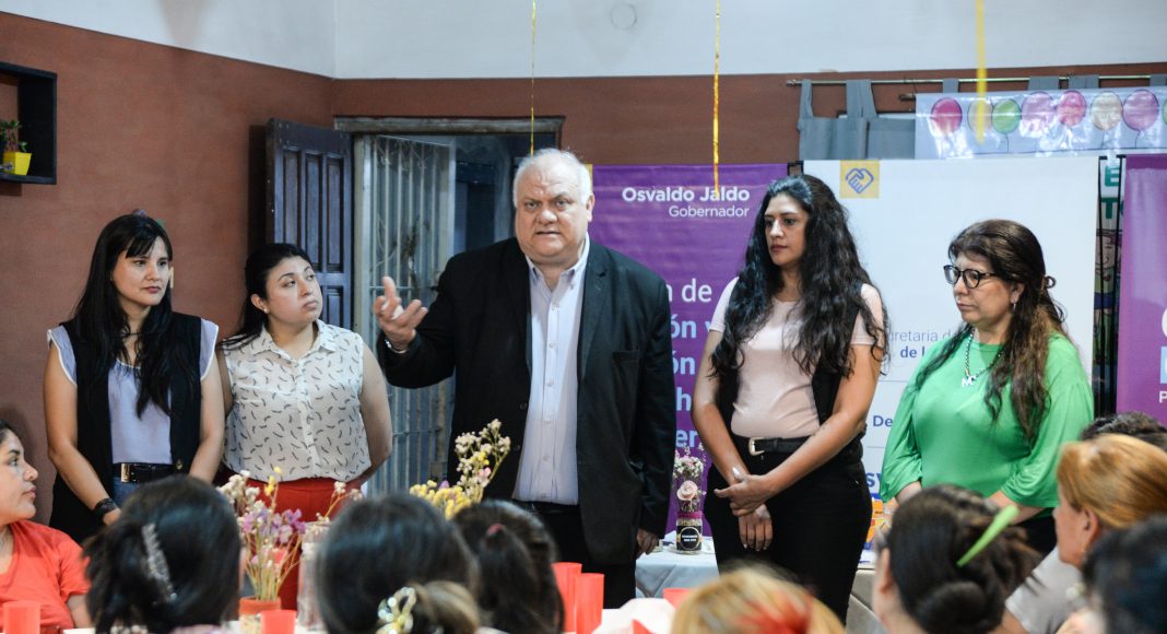 Charla informativa «Ciclos Conscientes» pasó por el Barrio San Miguel