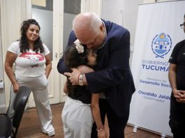 El ministro Masso recibió a Tatiana Saravia