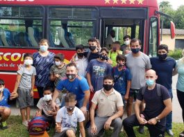Los chicos del Hogar Belgrano disfrutaron de una mañana de trekking y natación