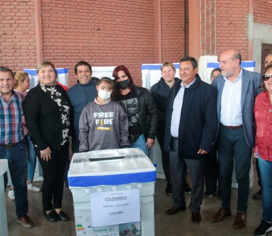 Banda del Río Salí: Entrega de equipamientos y electrodomésticos a vecinos del Este tucumano