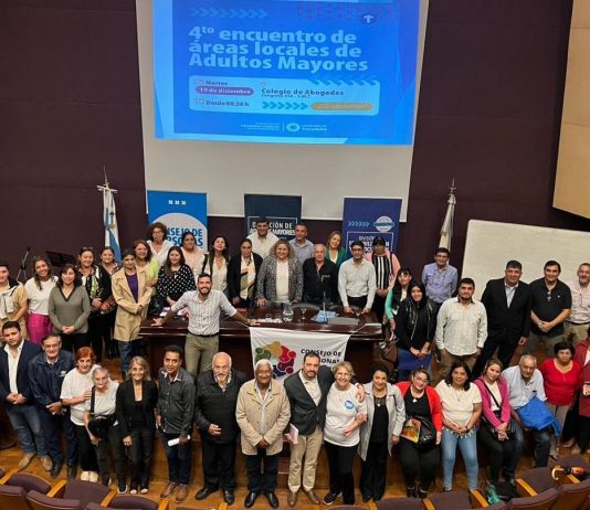 Desarrollo Social promueve el bienestar y la integración de los Adultos Mayores