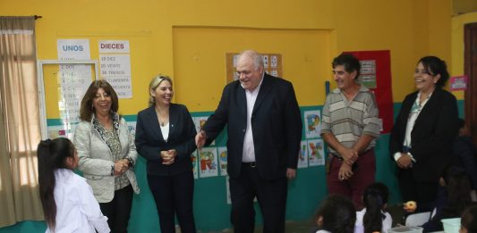 Comedores Escolares: Más de 700 alumnos tienen garantizada la alimentación en la escuela Justiniano Frías