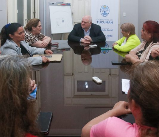 Reunión del ministro Masso con referentes de cocinas comunitarias