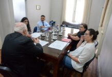 Reunión de trabajo para organizar actividades del 8M