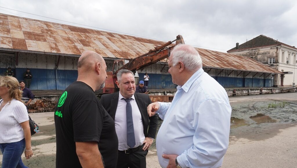 Masso: “Pondremos todos los recursos de la Provincia para la distribución de la mercadería que trajo el Tren Solidario”