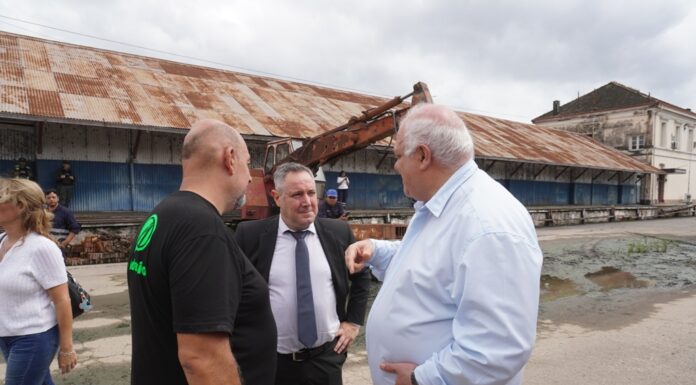 Masso: “Pondremos todos los recursos de la Provincia para la distribución de la mercadería que trajo el Tren Solidario”