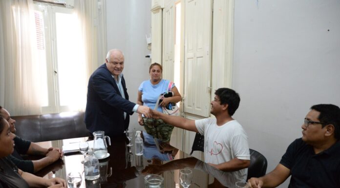 El ministro Masso recibió a vecinos de Las Piedritas