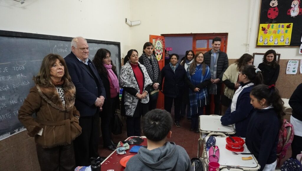 Masso y Montaldo supervisaron la prestación alimentaria en la escuela Periodismo Argentino