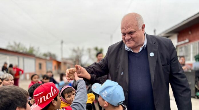 El ministro Masso visitó el merendero Rinconcito de Alegría y participó de una jornada de fútbol infantil